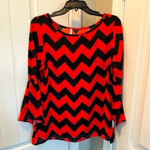 Voll Women’s Chevron Top Size M